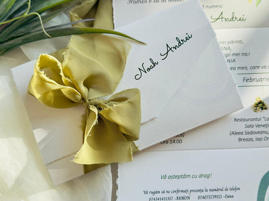 Invitatie botez cu fundita  cod 1856